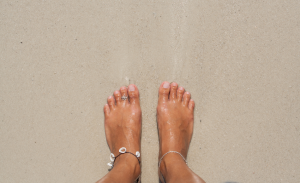 Problemas nos pés no verão: 5 sinais a não ignorar